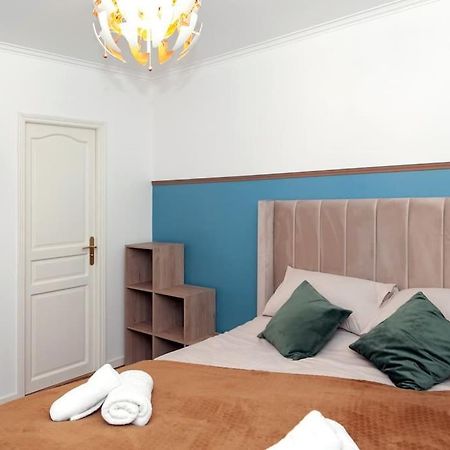 Elegant Appartement Aux Portes De Paris Saint-Ouen  Exteriör bild